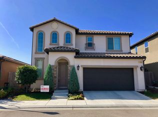 1599 E Autumn Sage Ave, Fresno, CA 93730