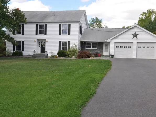30 Ross Rd, Lansing, NY 14882