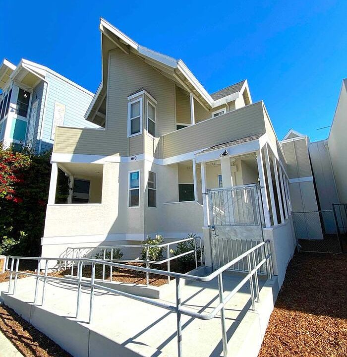 1st image of 610 Pacific Ave APT 7