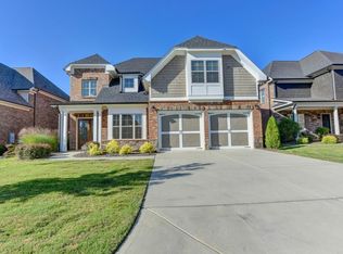 6280 Overlook Club Cir, Suwanee, GA 30024