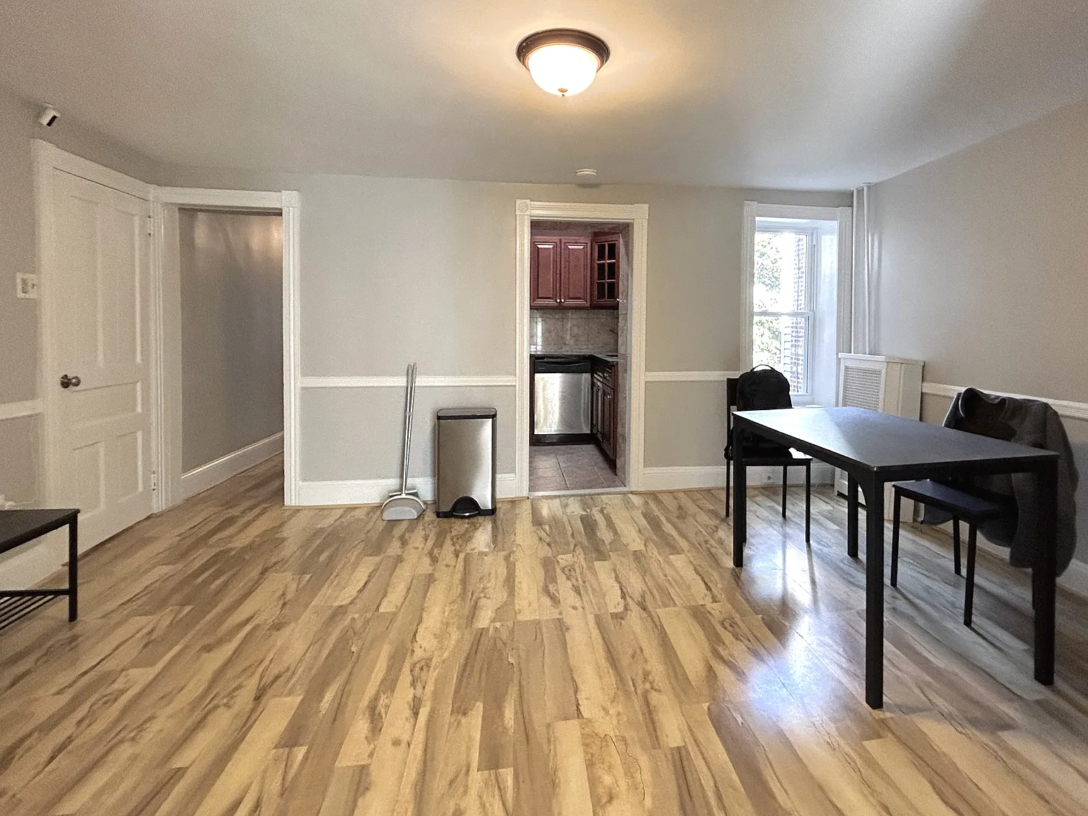4 bed, 1.5 bath, 1535 sqft, $1,025 — Photo 4