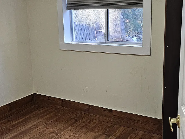 216 Macdonald Rd — Photo 14