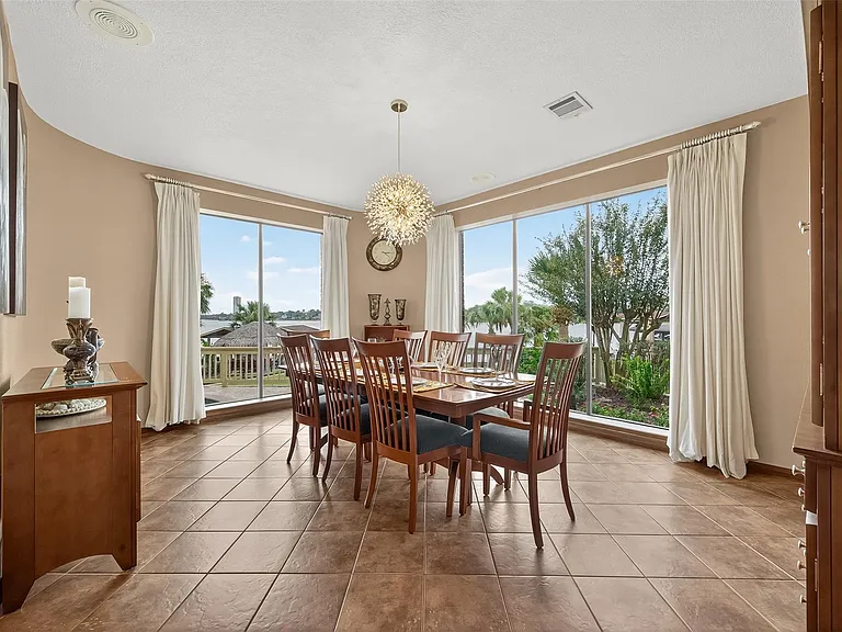 1623 Lake Arbor Dr — Photo 11