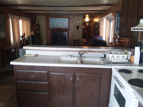 5th image of 13464 NW Kona St