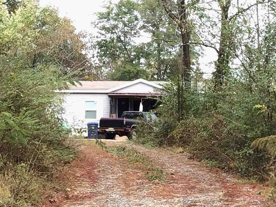 2nd image of 1951 Winchester Rd