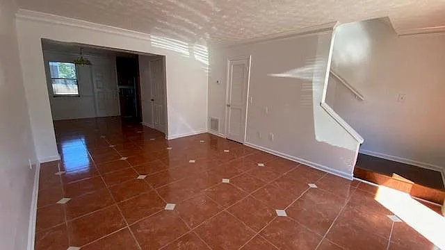 5032 Top Cat Ct — Photo 3