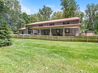 21095 Kern Rd, South Bend, IN 46614