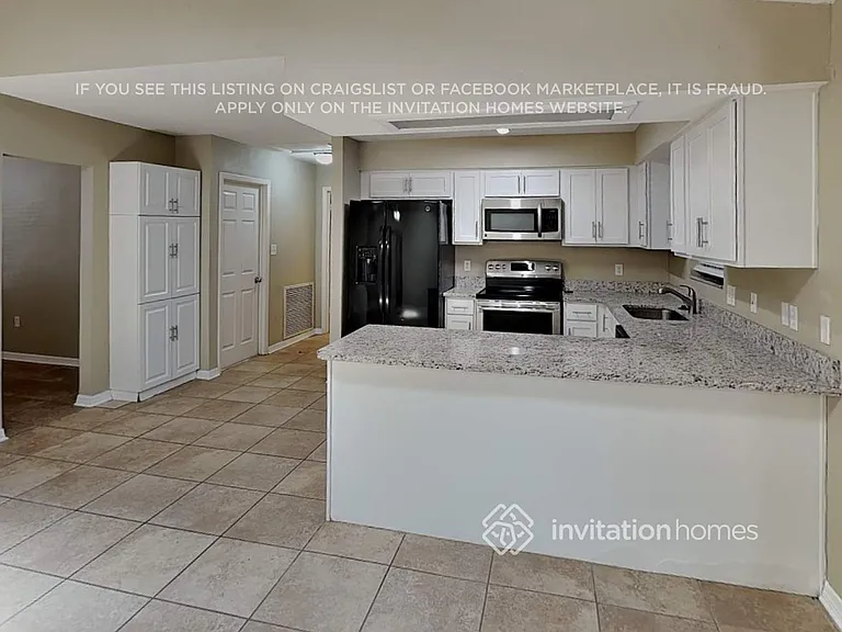 34139 Radio Rd — Photo 5