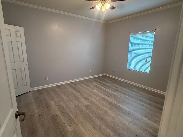 2247 S Meridian St #2247SMERIDIANUNIT1 — Photo 7