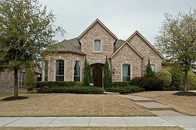 1st image of 1490 Bowie Ln