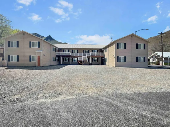 300 S Main St #10, Riggins, ID 83549