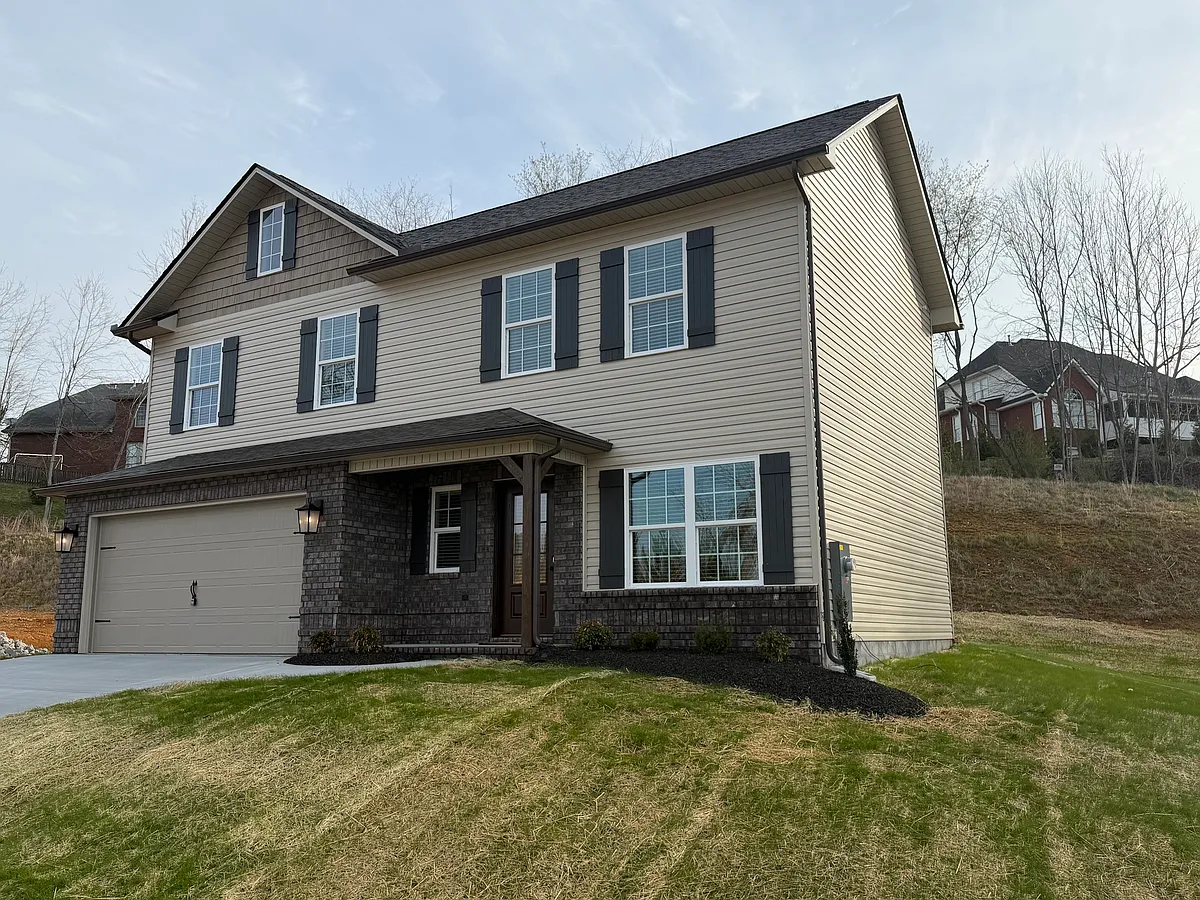 Photo 1 of 19 - 2626 Parkers Meadow Ln - Knoxville, TN Primary Photo - 2626 Parkers Meadow Ln