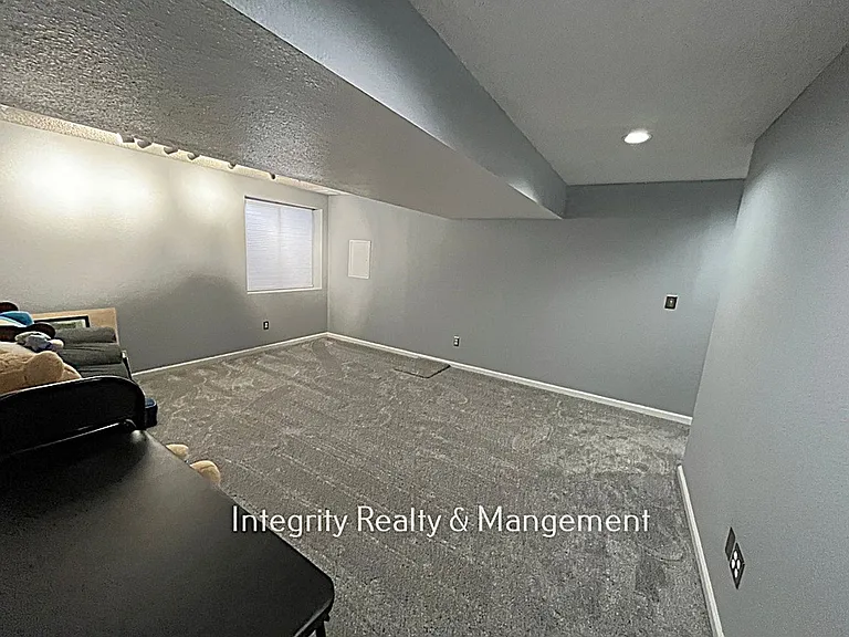 19151 E Garden Pl — Photo 18