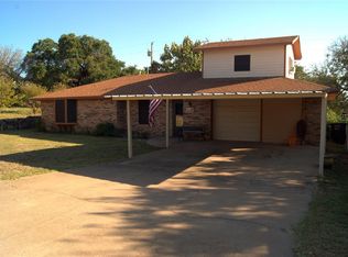 1703 Broken Bow Rd, Granbury, TX 76049