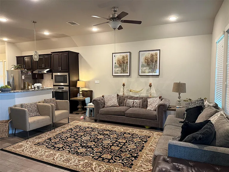 2917 Coral Valley Dr — Photo 11