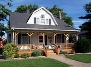 503 SW Cross St, Mt Sterling, IL 62353