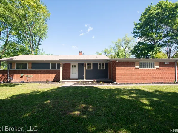31720 N Marklawn St, Farmington Hills, MI 48334