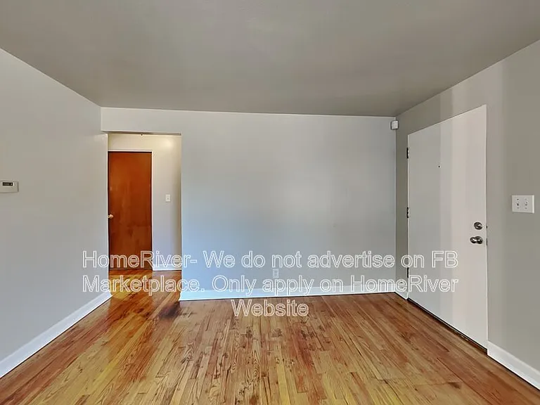 5922 N Ridgeview Pl — Photo 3