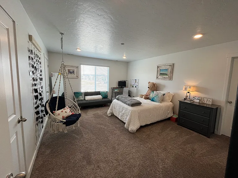 368 N Passage Ct — Photo 6