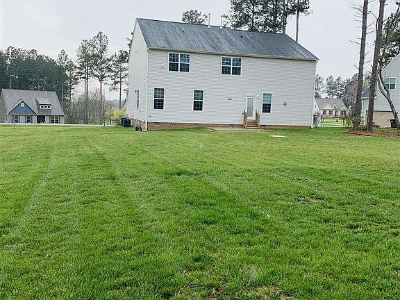 4th image of 1238 Valdosta Dr
