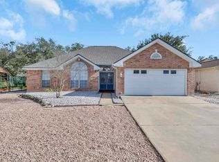 219 Fox Xing, Burnet, TX 78611