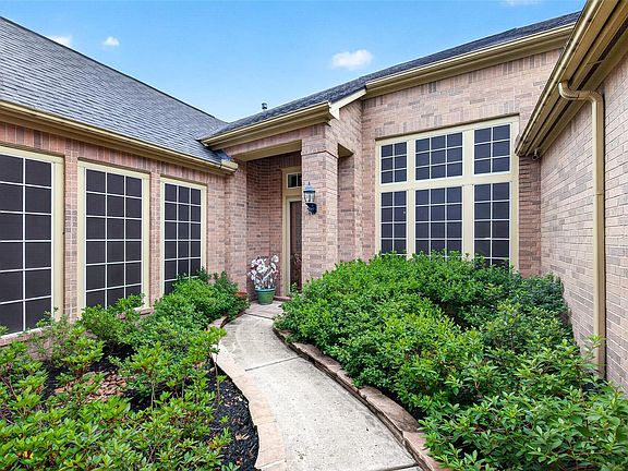 4th image of 3003 Grand Elm Cir