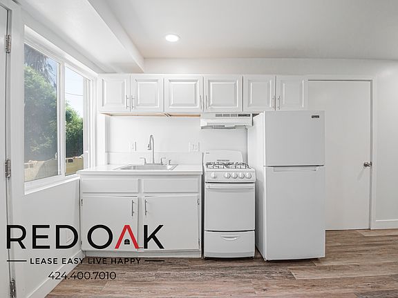 5th image of 254 S Carondelet St #260-11