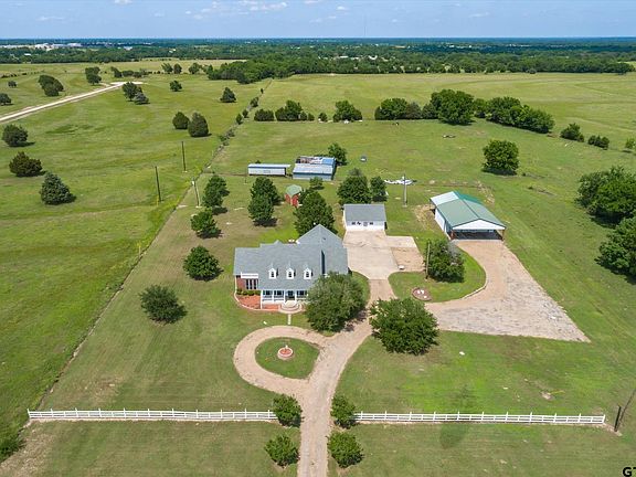 3rd image of 2910 Vz County Road 2417