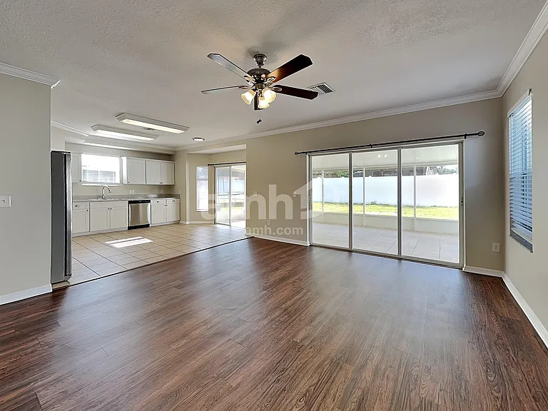 8157 Canterbury Lake Blvd — Photo 6