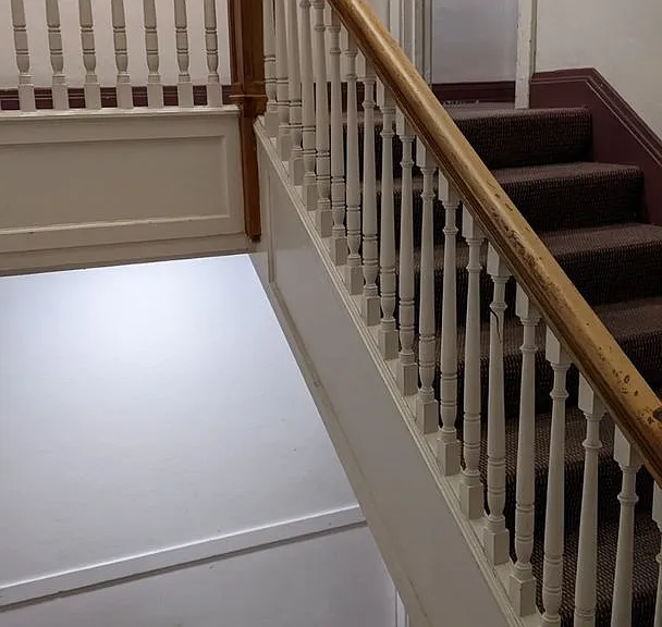 UW01 Levere-4105 Brooklyn Ave NE — Photo 10
