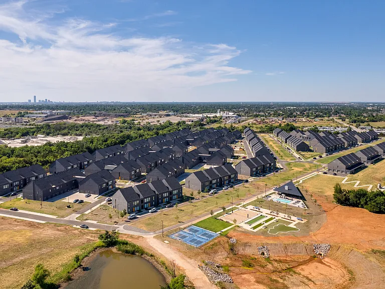 Liberty Creek Village — Photo 12