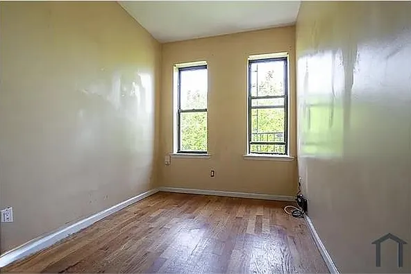 1722 Madison St — Photo 7