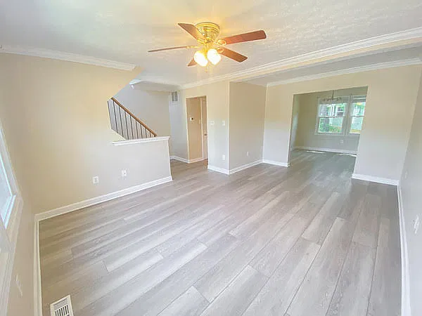 3 bed, 1610 sqft, $2,675 — Photo 4