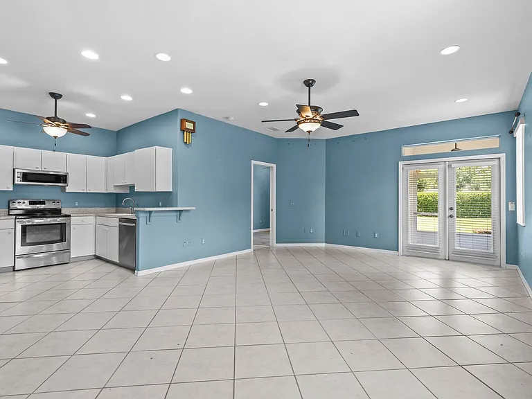 2663 Eagle Greens Dr — Photo 3