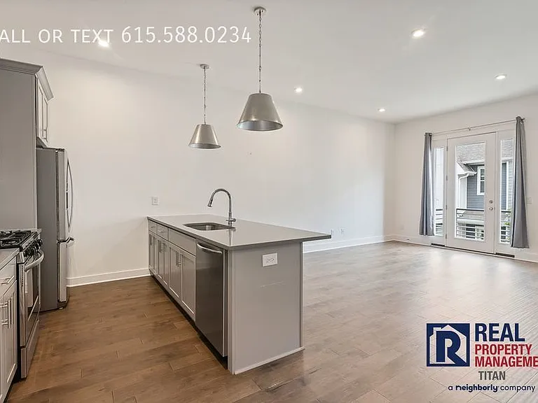 700 James Ave #18 — Photo 6