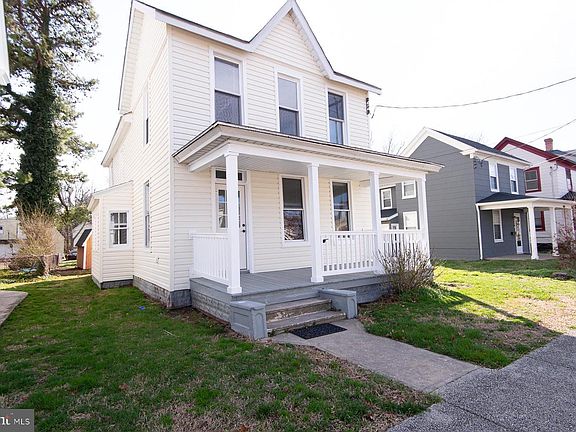 2nd image of 309 Maryland Ave