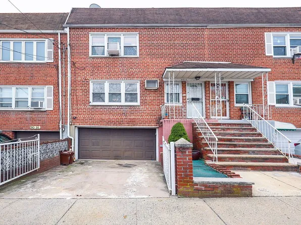 9014 Spritz Rd, Ozone Park, NY 11417