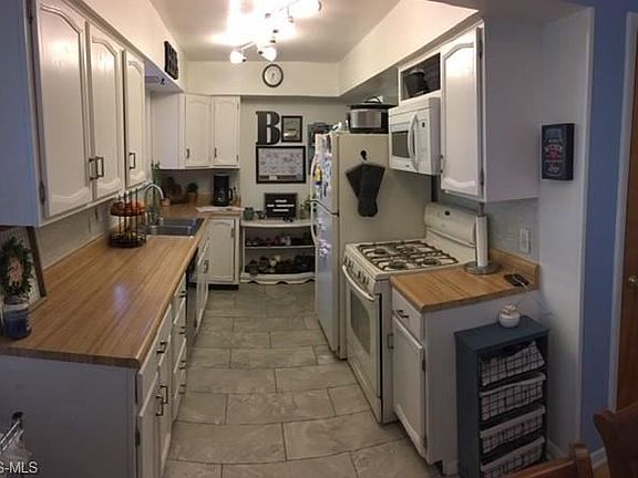 5th image of 4256 Staatz Dr