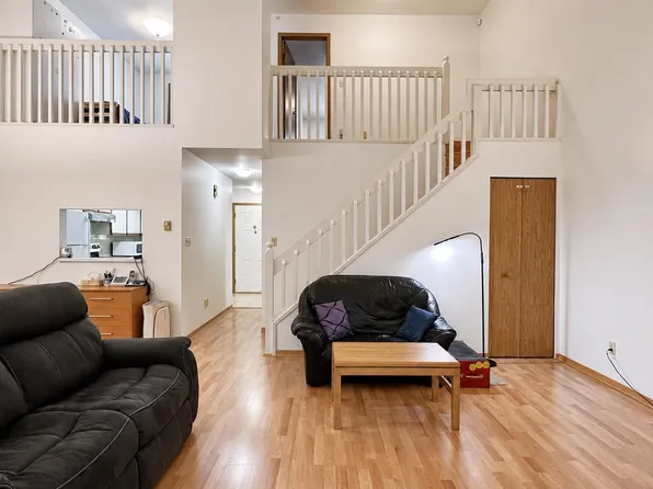 12075 207a St #3, Maple Ridge, BC V2X 9X8