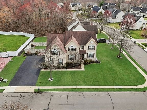 2nd image of 74 Kelly Way