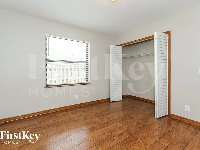 878 Daffodil Dr — Photo 14
