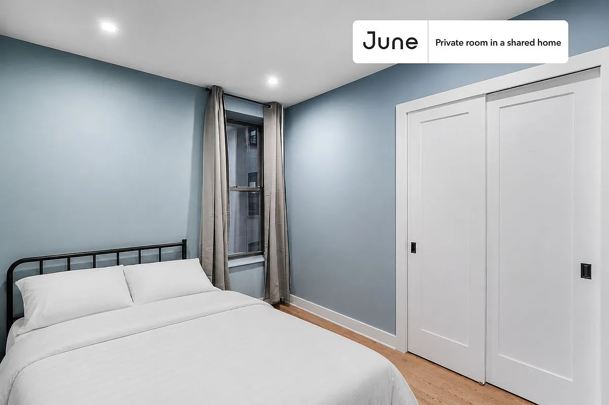 Full bedroom in 4 bed/2 bath home in West Harlem #715 B — Photo 1