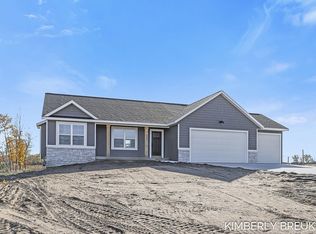 6482 Fillmore St, Allendale, MI 49401