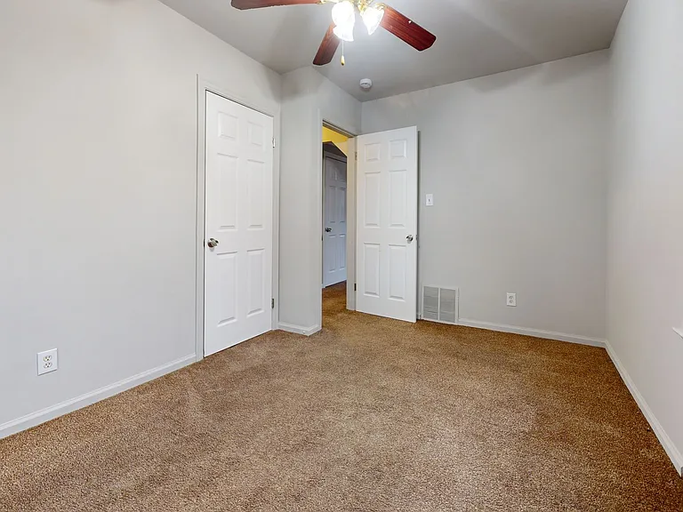 21171 Dexter Blvd — Photo 7