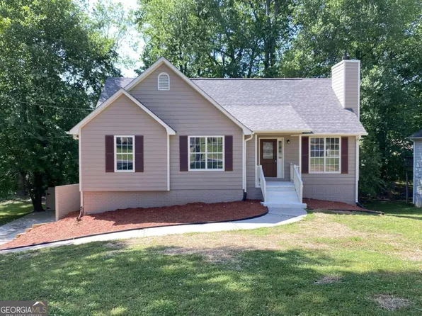 3047 Deerfield Way, Rex, GA 30273