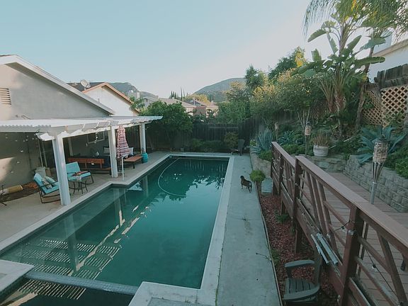 3rd image of 8073 Hillandale Dr