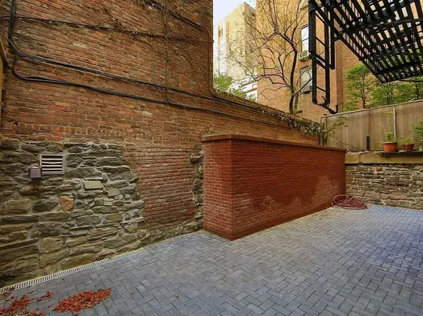 317 Second Avenue image 5 of 14