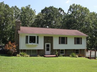 303 Meadow Creek Dr, Thaxton, VA 24174