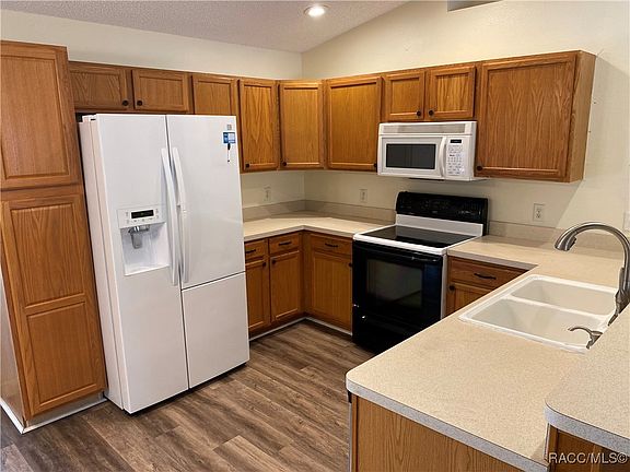4th image of 10077 E Lake Estates Dr