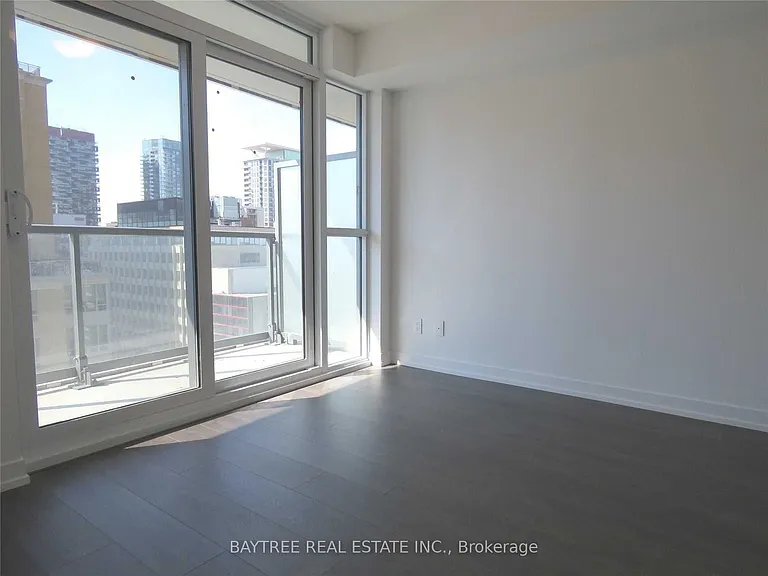 125 Redpath Ave #1607 — Photo 2